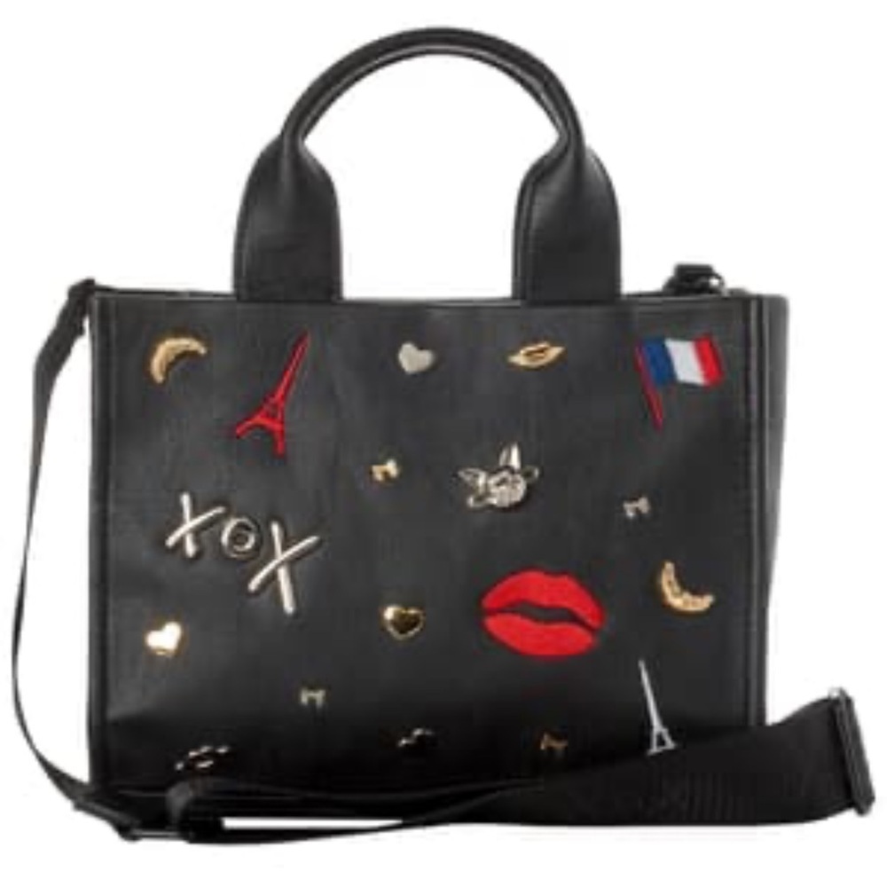 ❤️👄NWT-Betsey Johnson Nora Embossed Paris Charm Mini Tote👄❤️
